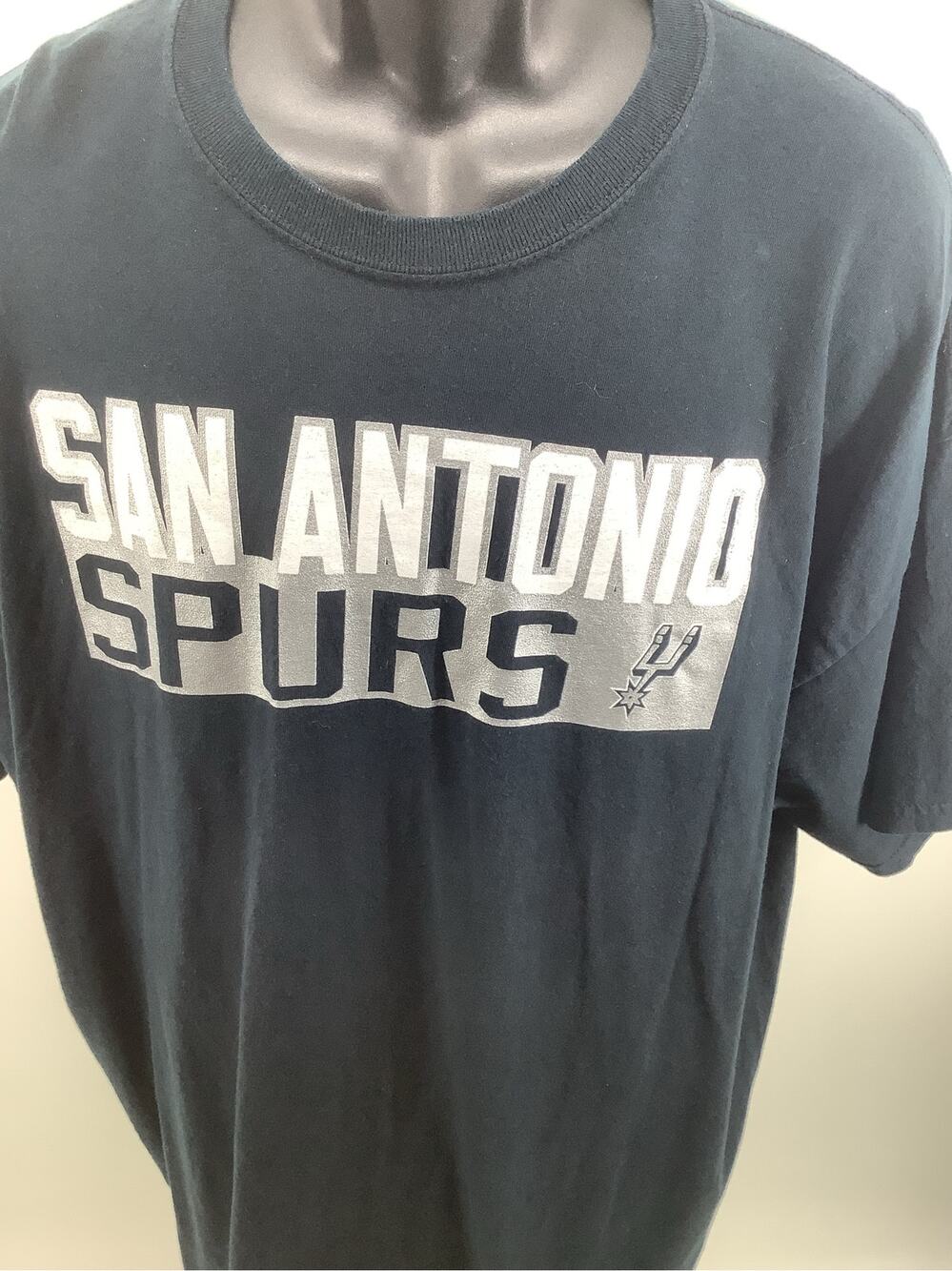 San Antonio Spurs Kawhi Leonard 2 T Shirt Black 2XL Mens Graphic Tee 25x31